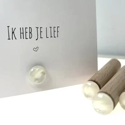 houten kaartpin voor foto's en kaarten