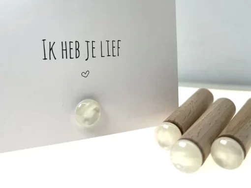 houten kaartpin voor foto's en kaarten